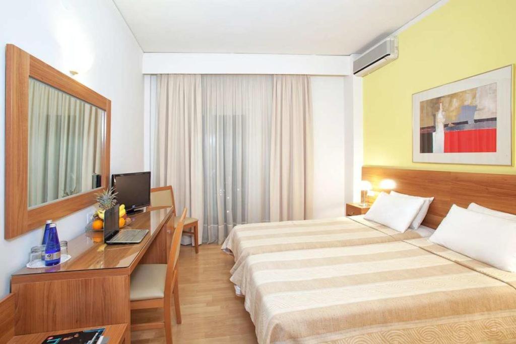 Leto Boutique Hotel Агринион Экстерьер фото