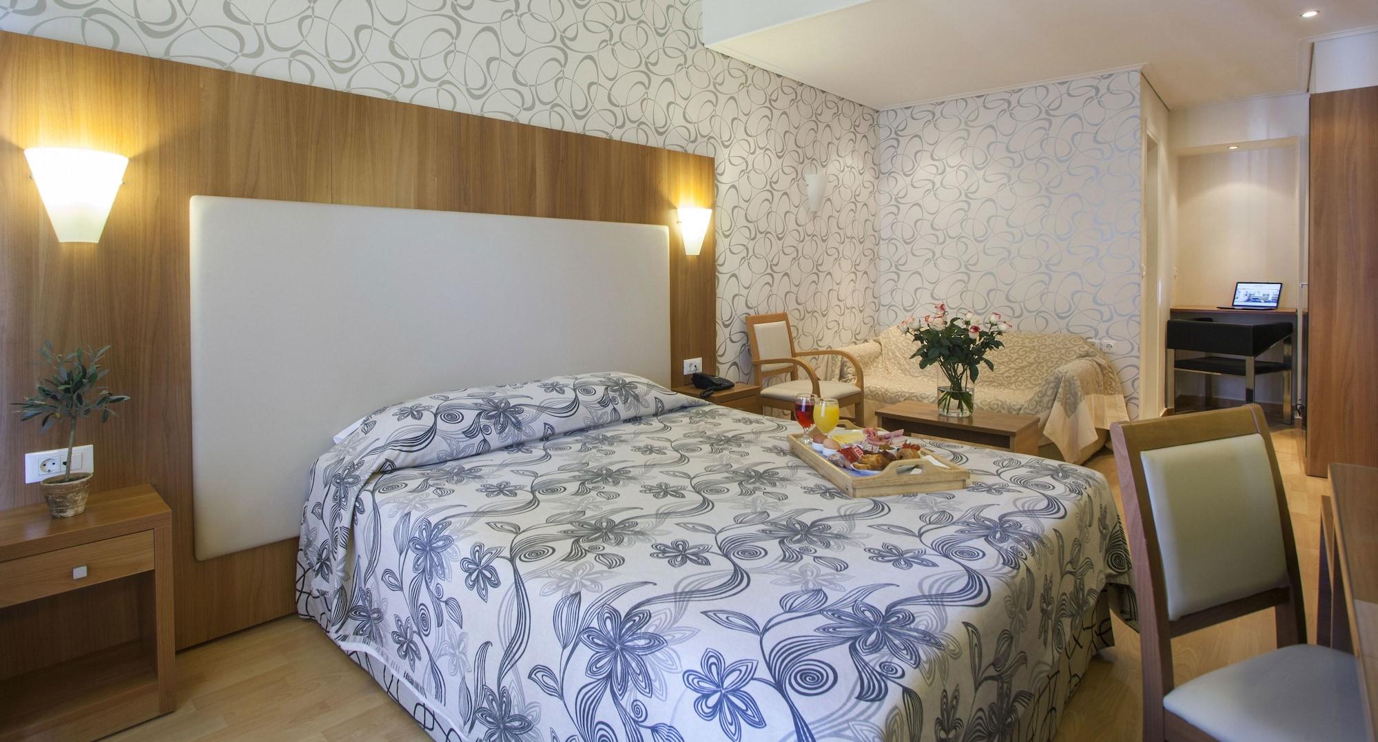 Leto Boutique Hotel Агринион Экстерьер фото